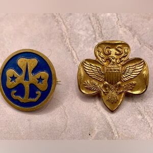 Vintage Girl Scouts Pins. Trefoil Blue and Gold Circle and Eagle Gold Tone